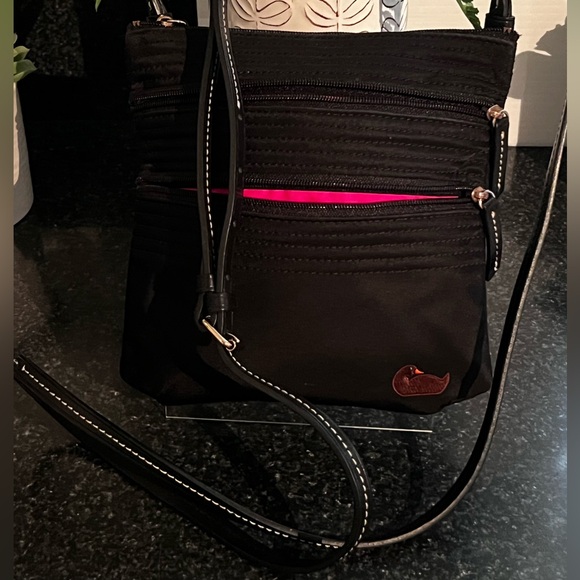Dooney & Bourke Crossbody Bag EUC - Picture 5 of 7